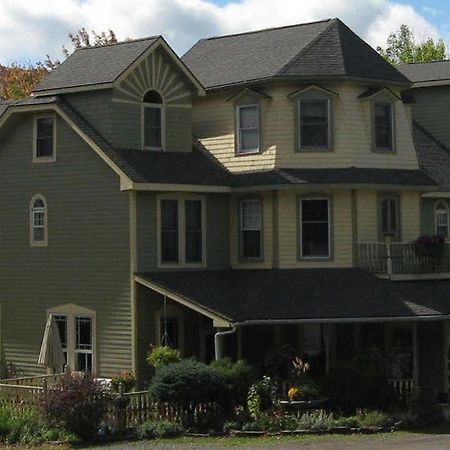 The Washington Irving Inn Tannersville Bagian luar foto